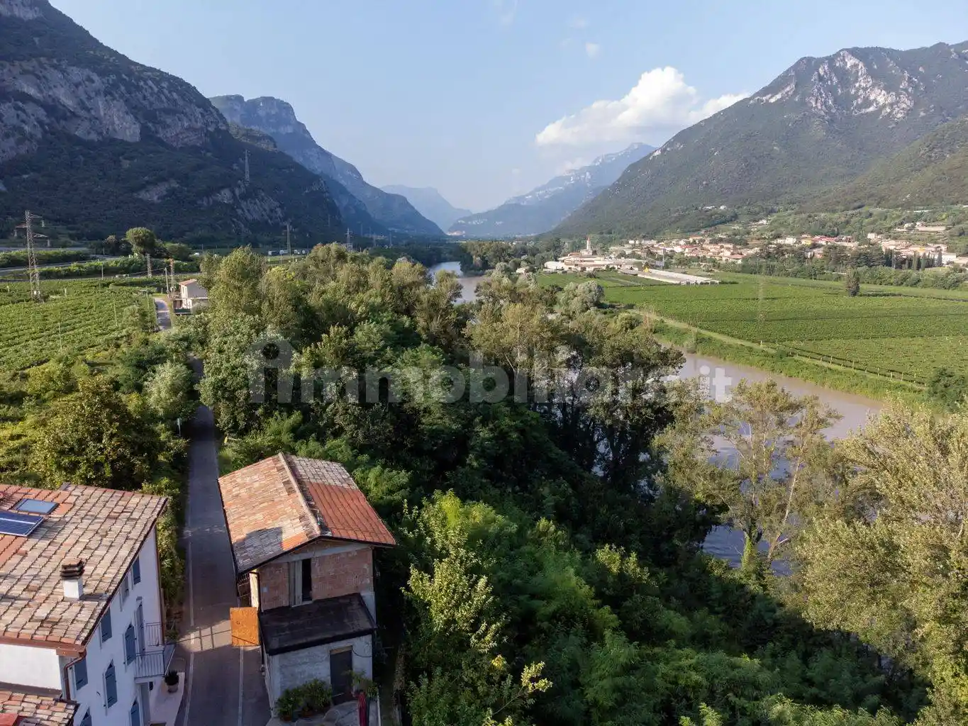 Rustico - Casale in vendita a Caprino Veronese