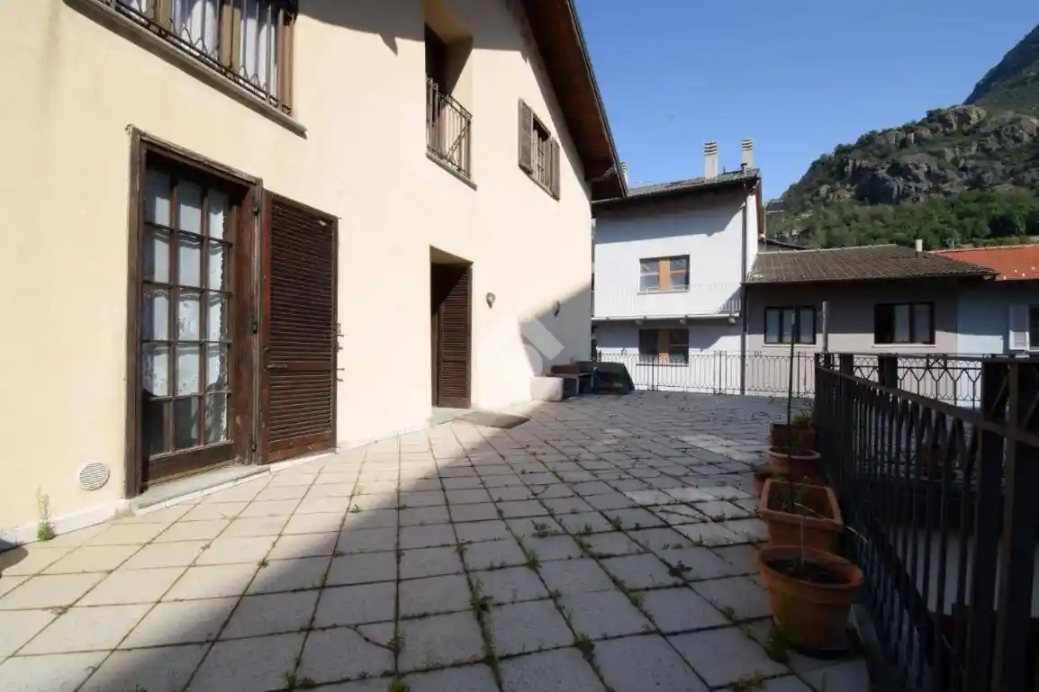 Appartamento in vendita a Chatillon