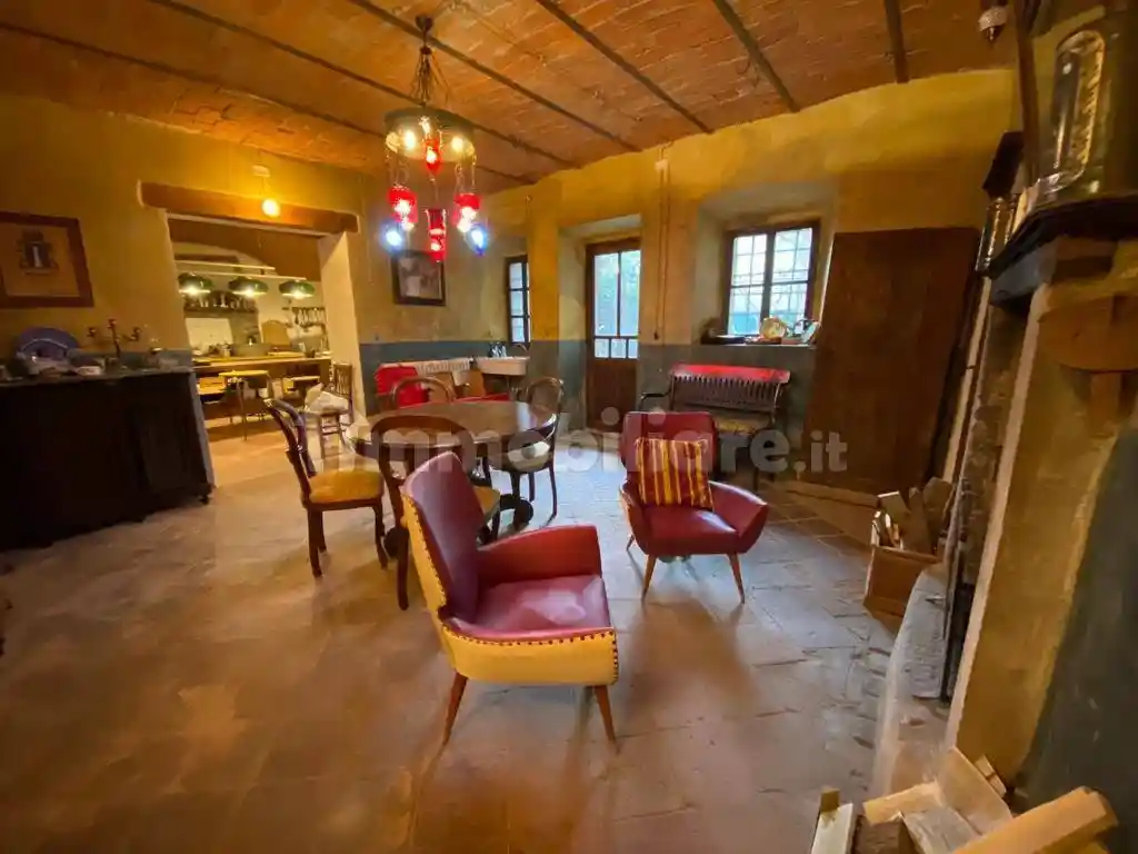 Casa indipendente in vendita a Viverone