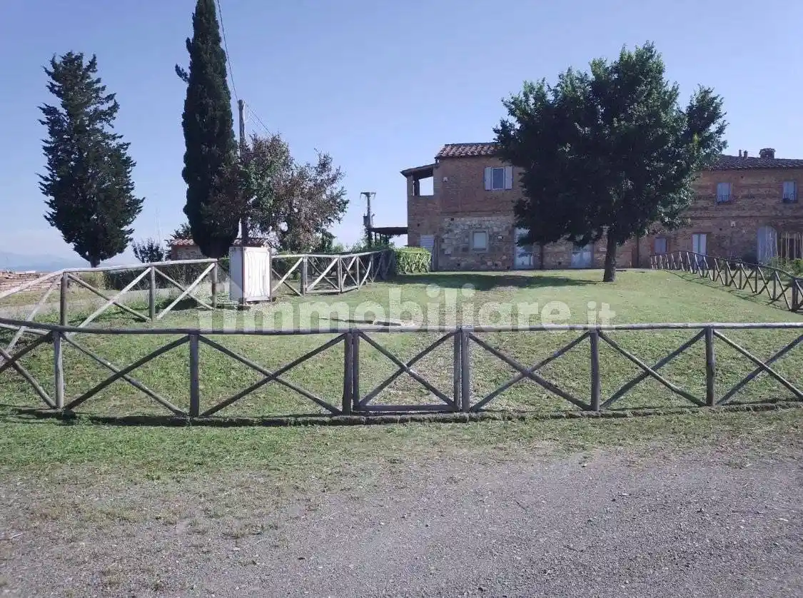 Appartamento in vendita a Monteroni d'Arbia