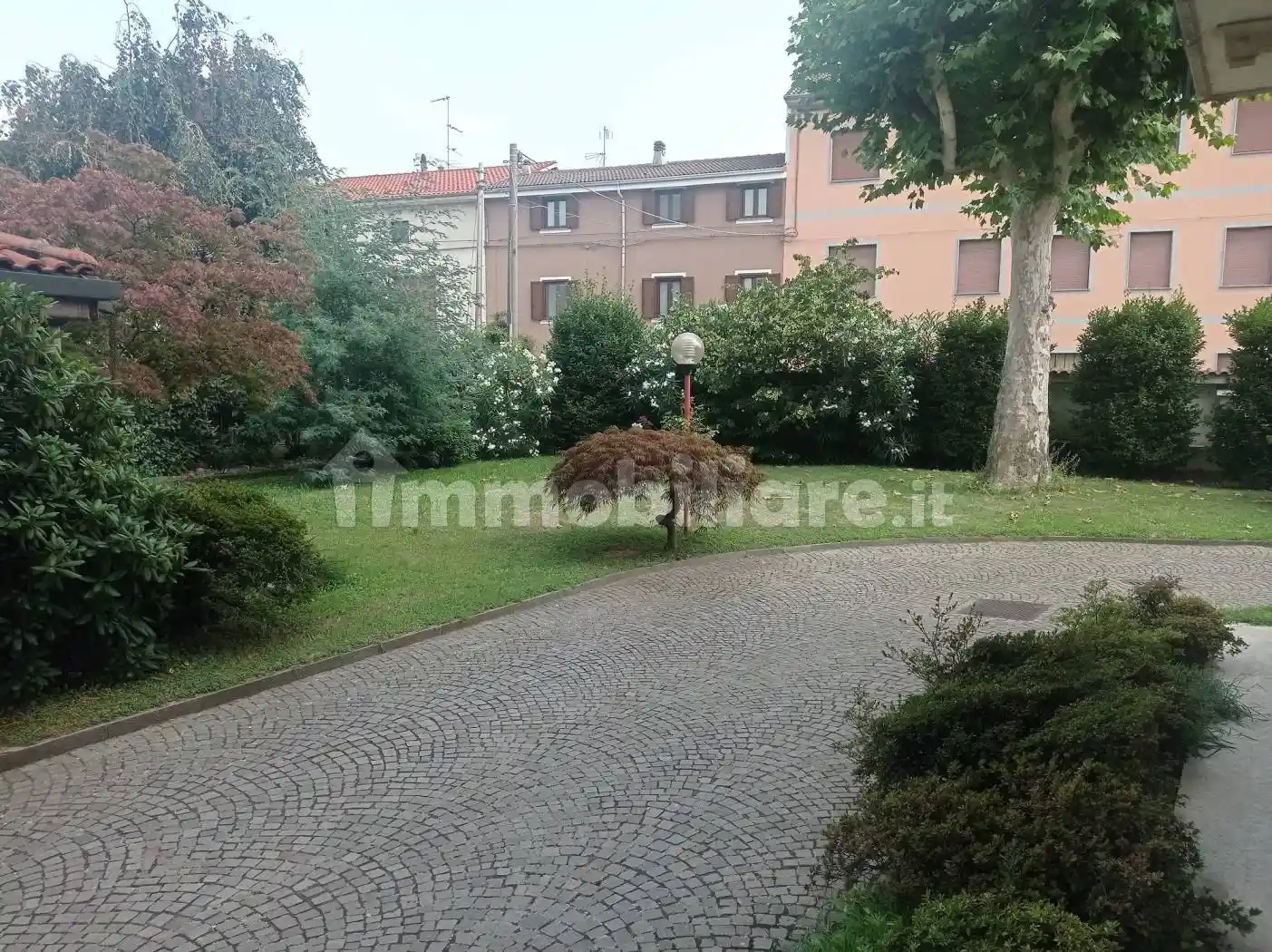 Appartamento in affitto a Bellinzago Novarese