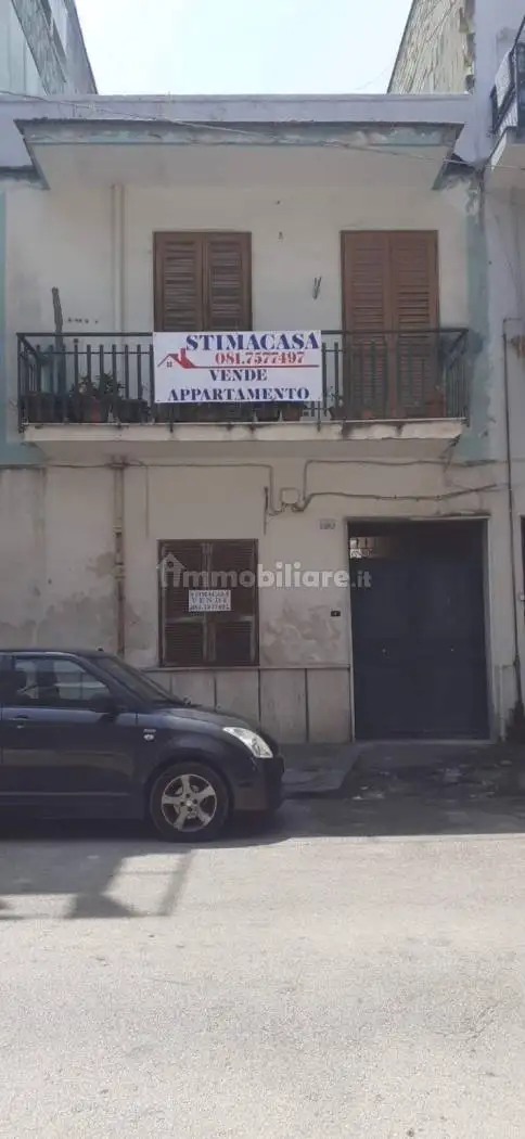 Palazzo - Edificio in vendita a Afragola