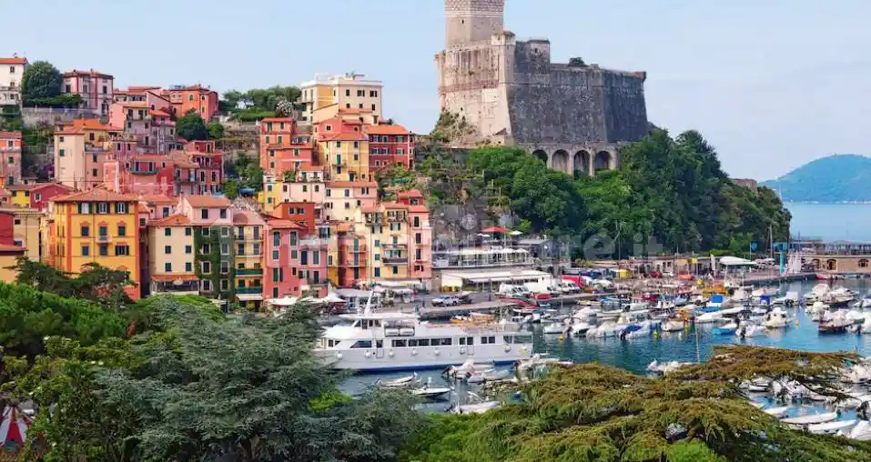 Appartamento in vendita a Lerici