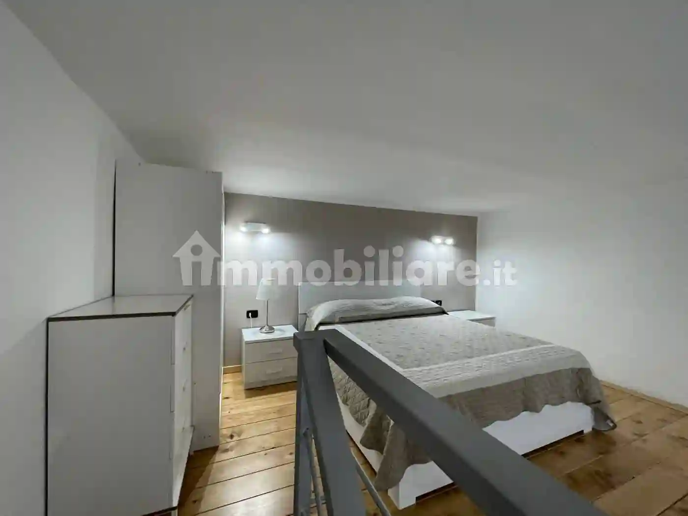 Bilocale piazza Carlo III 4, Arenaccia, Napoli - foto 4