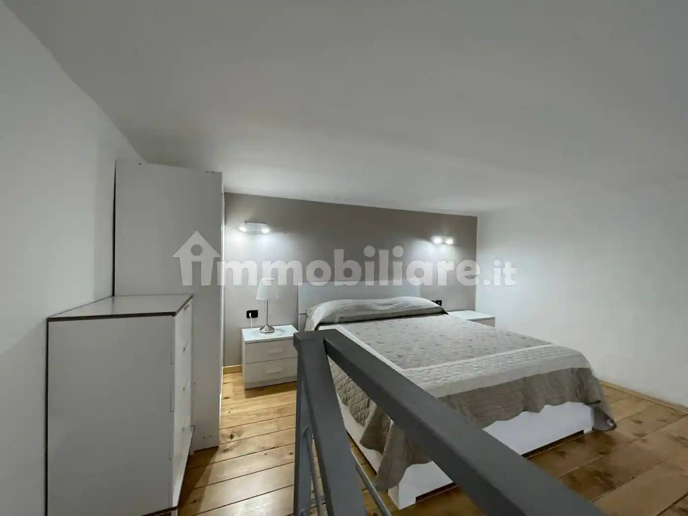 Bilocale piazza Carlo III 4, Arenaccia, Napoli - foto 2