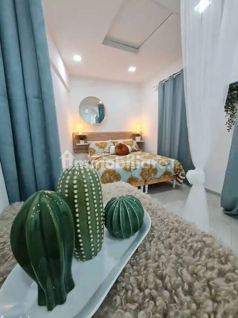 Appartamento in affitto a Napoli