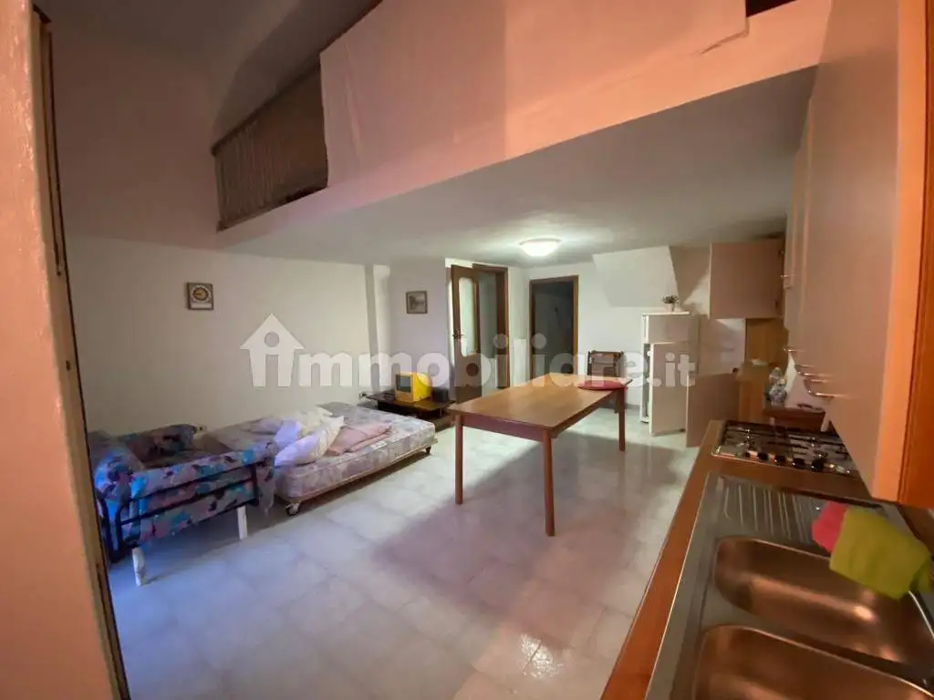 Trilocale via Ferrovia 132, Centro, Calitri - foto 4