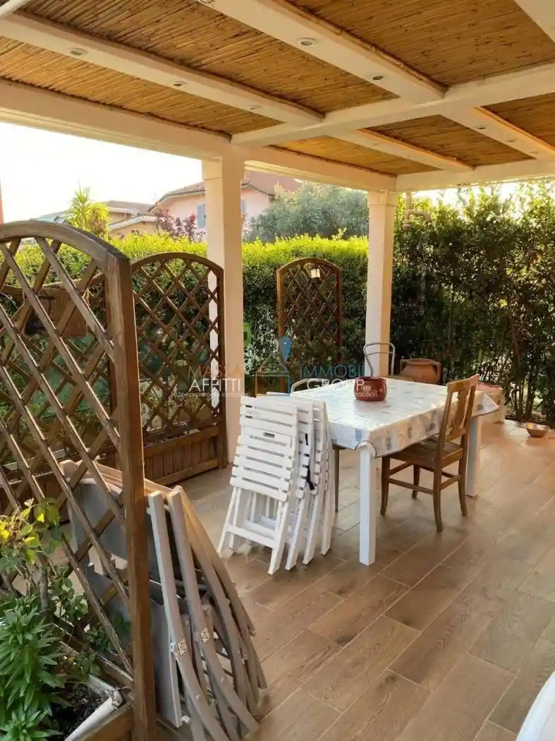 Appartamento in vendita a Carrara