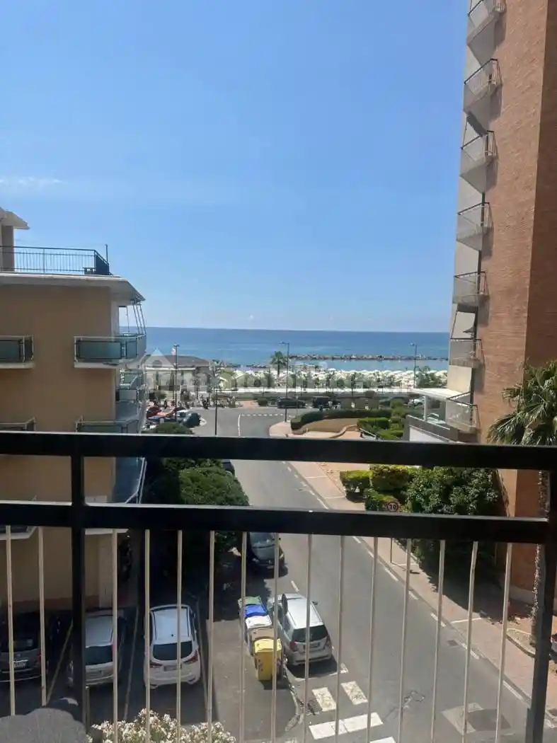 Appartamento in vendita a Taggia