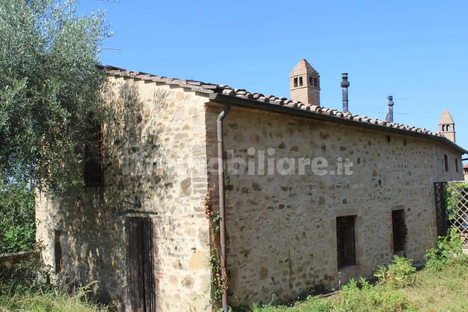 Casa indipendente in vendita a Poggibonsi