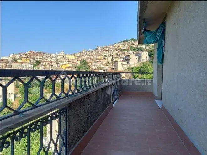 Palazzo - Edificio in vendita a Sersale