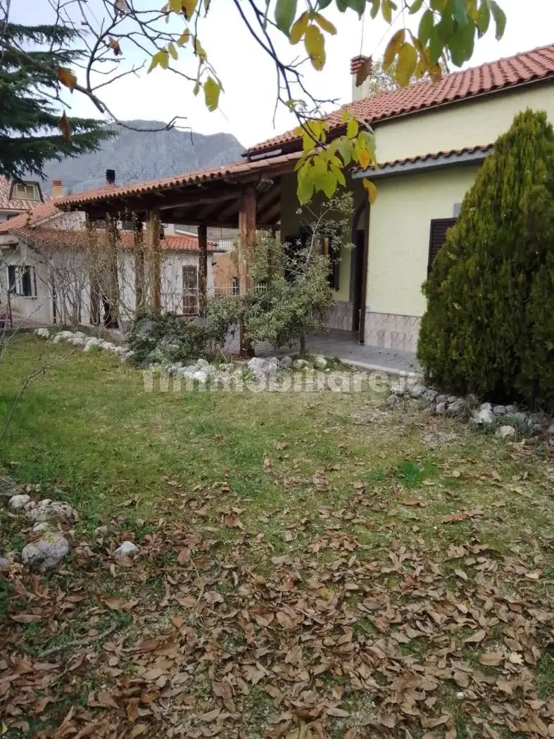 Villa unifamiliare via Paolo Borsellino 7, Aielli