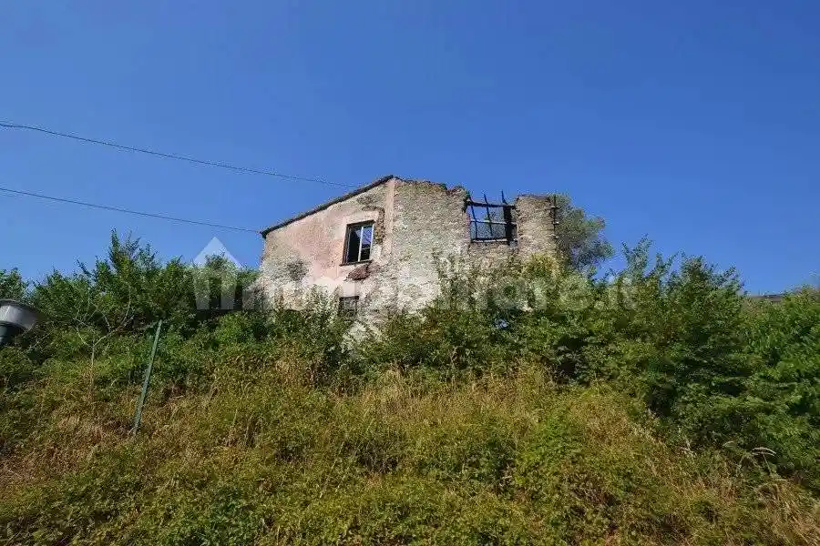 Casa indipendente in vendita a Lavagna