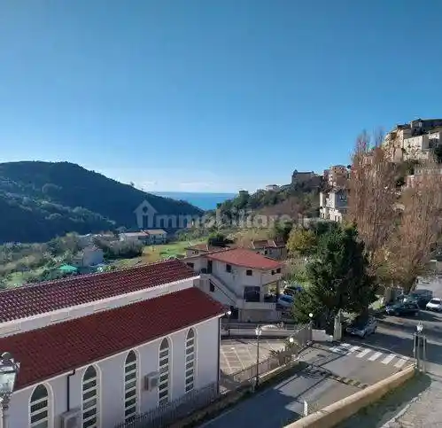 Quadrilocale via Dei Padri Cappuccini, Centro, Belvedere Marittimo - foto 2