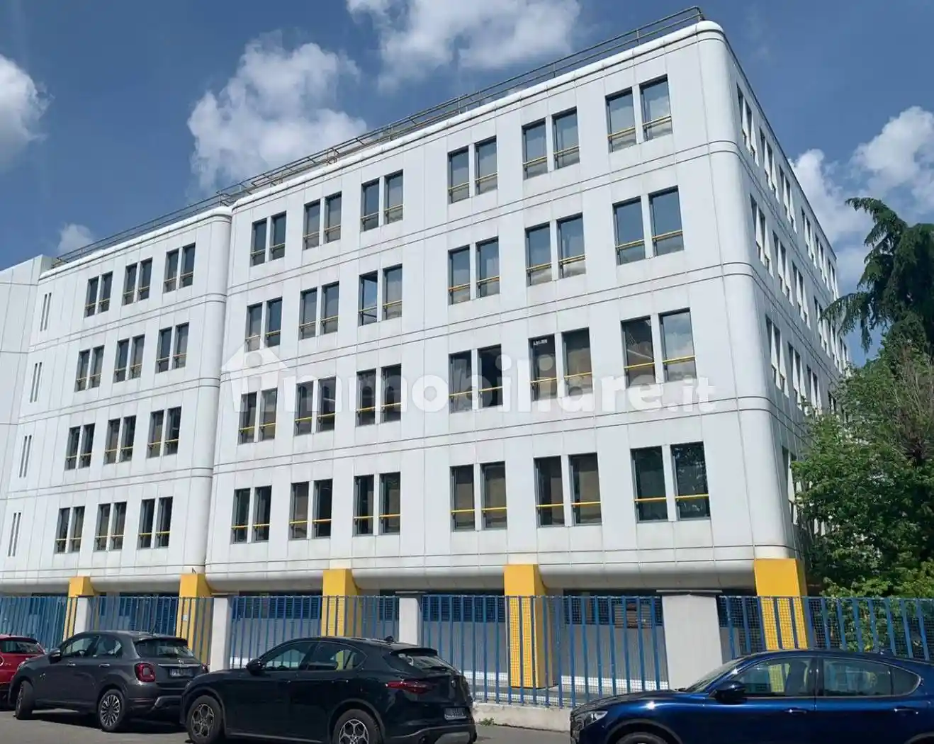 Palazzo - Edificio in vendita a Milano