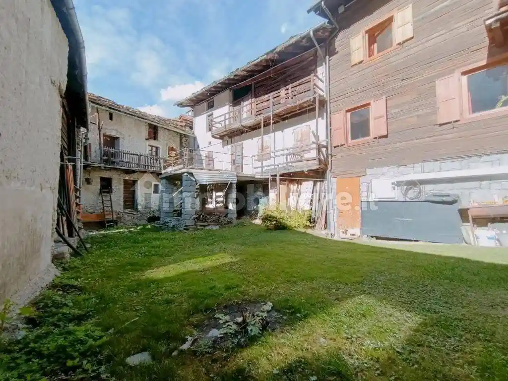 Rustico - Casale in vendita a Cogne