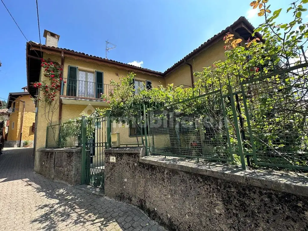 Appartamento in vendita a Magreglio