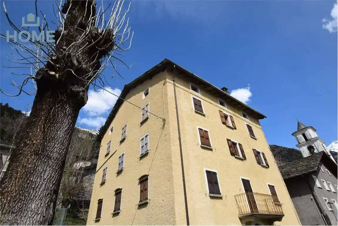 Casa indipendente in vendita a Campodolcino