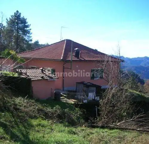 Villa in vendita a Zignago