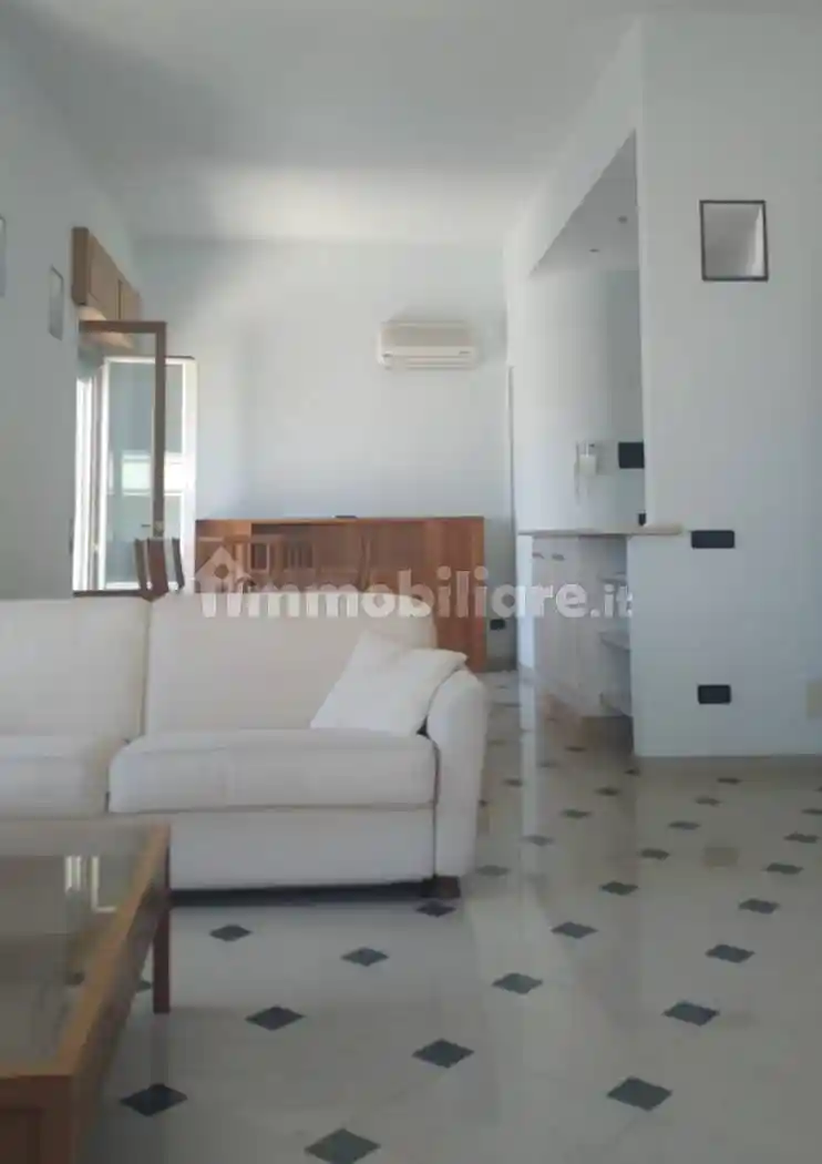 Appartamento in affitto a Viareggio