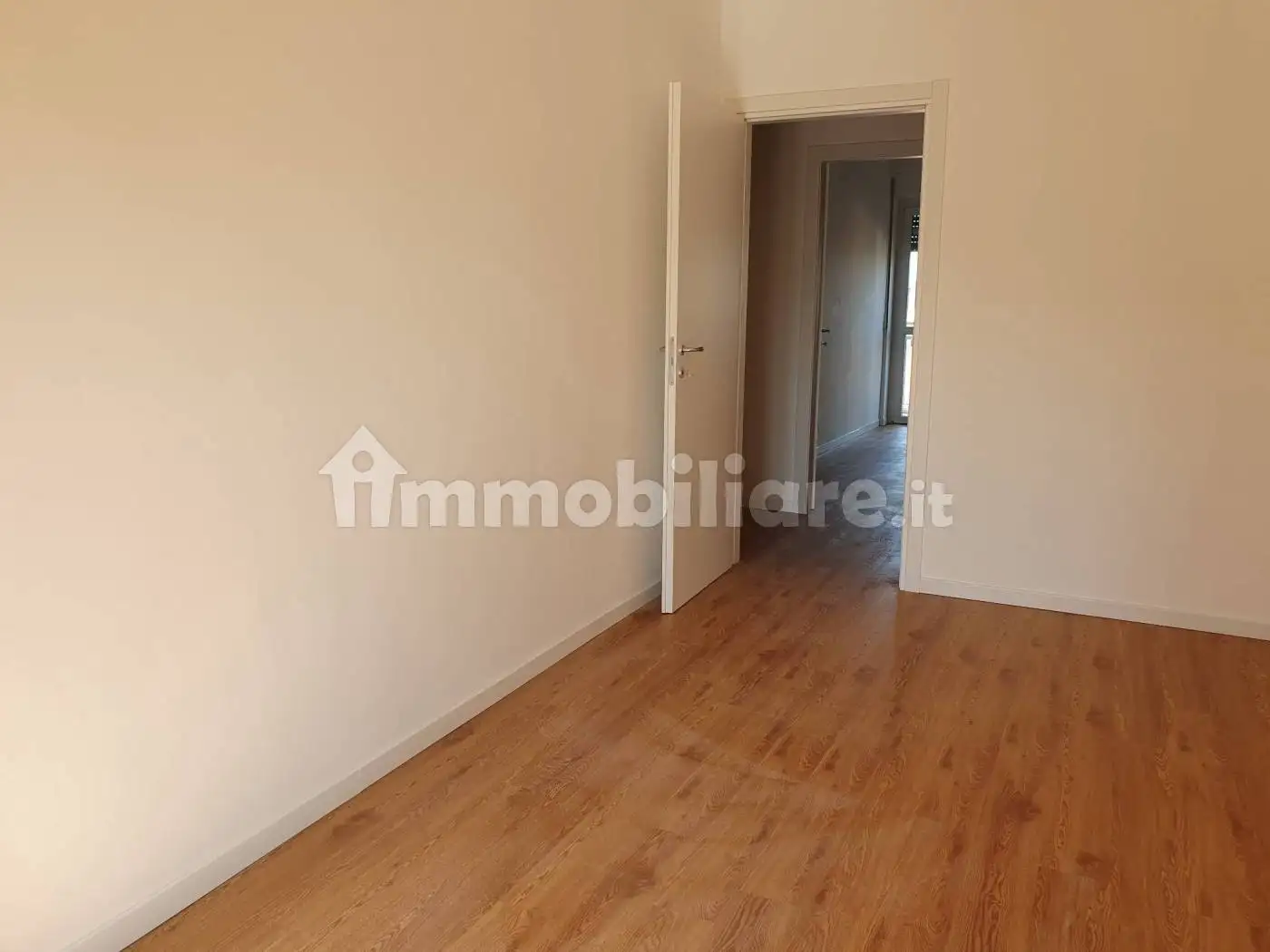 Bilocale via Giuseppe Garibaldi 24, Centro, Bollate - foto 2