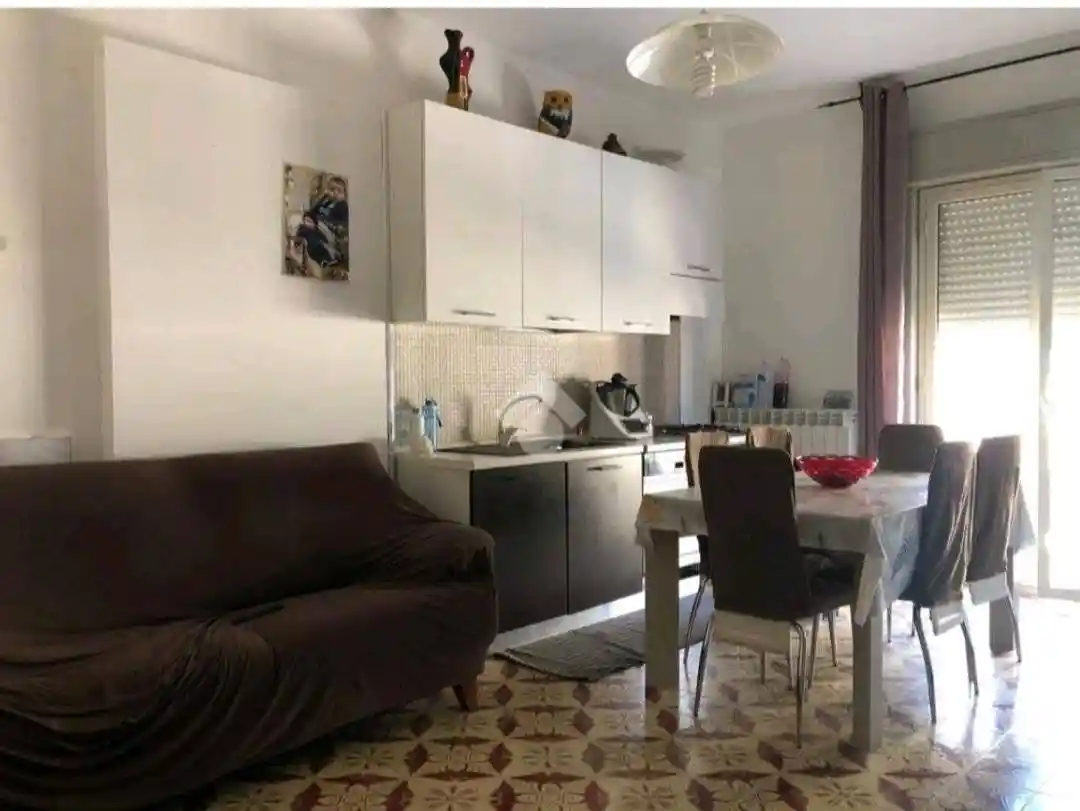 Palazzo - Edificio in vendita a Vittoria