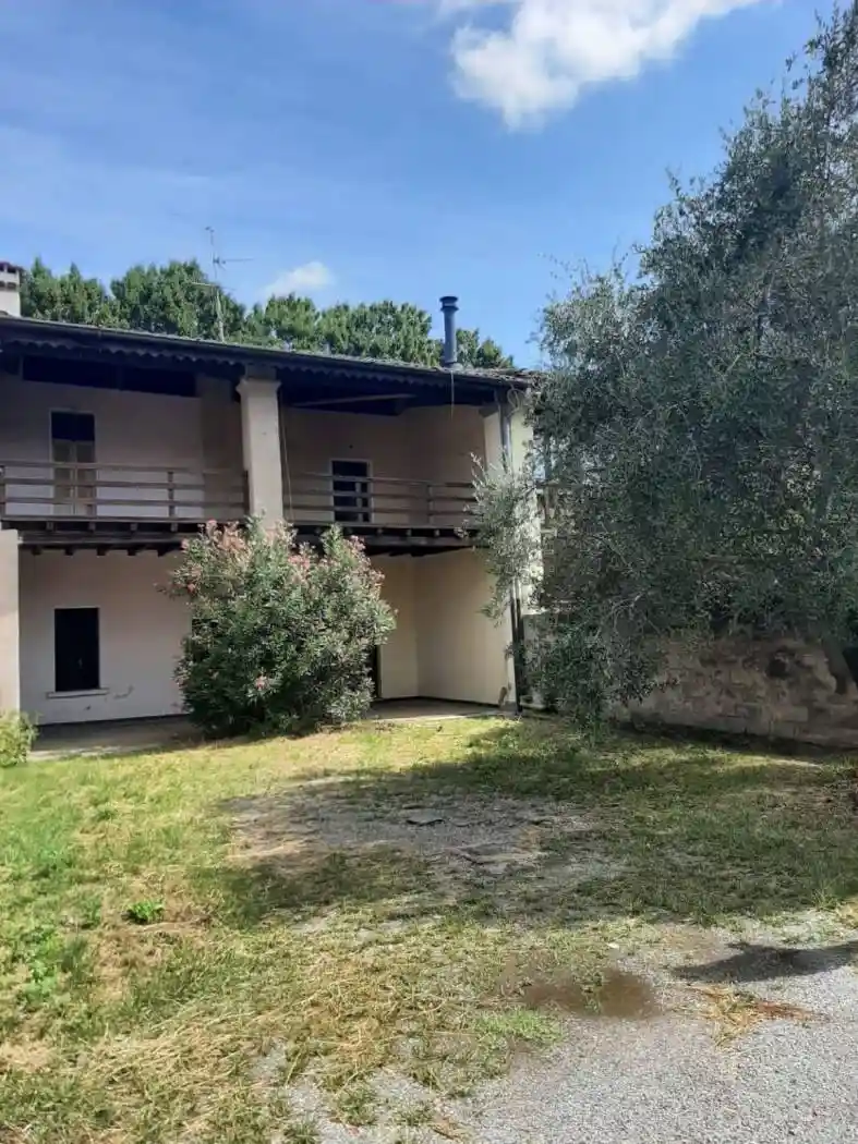 Casa indipendente in vendita a Passirano