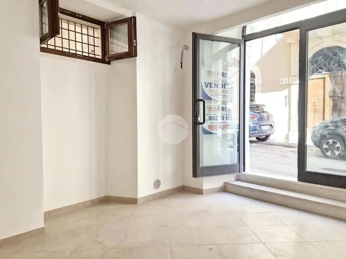 Bilocale via Cimino 39, Villa Comunale, L'Aquila - foto 2