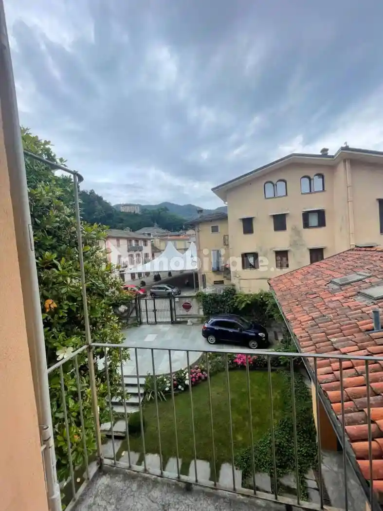 Appartamento in affitto a Varallo