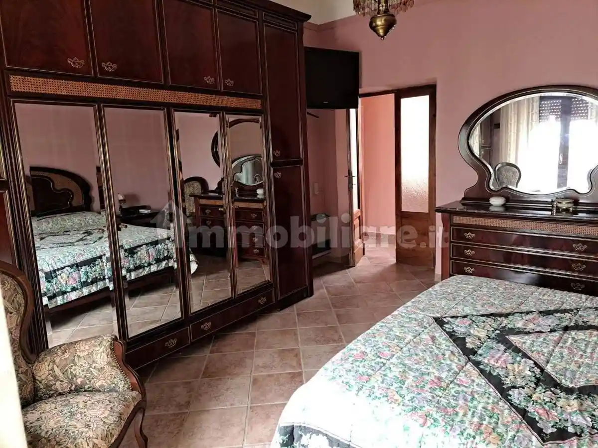 Villa unifamiliare via Roma di Villa Penna, 32, Bellante - foto 2