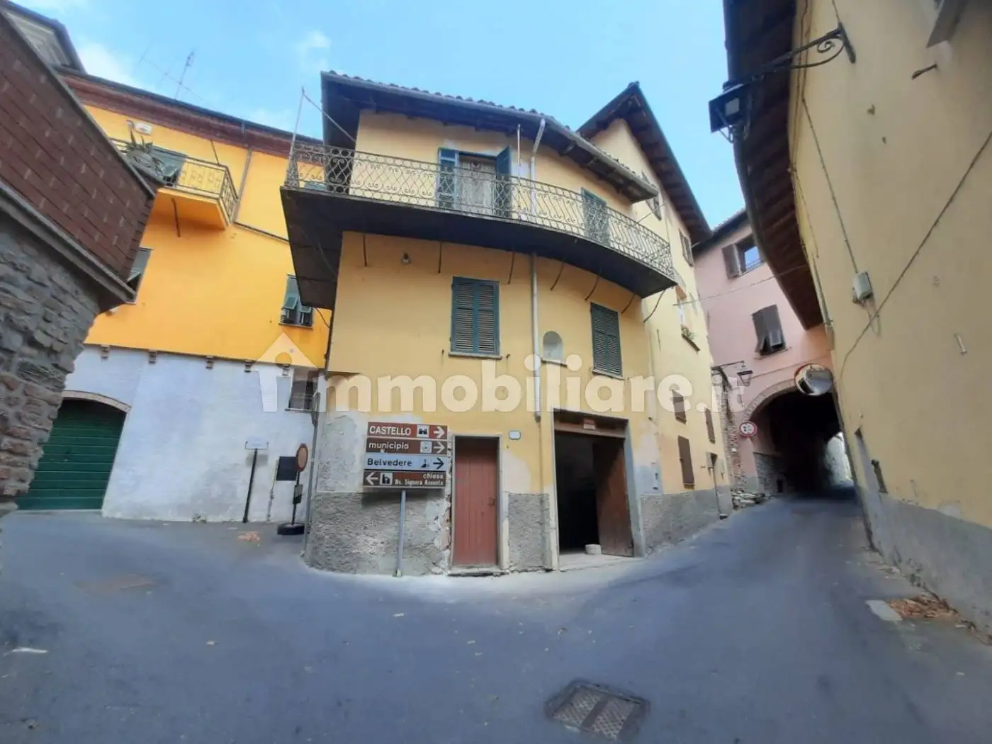 Casa indipendente in vendita a Trisobbio