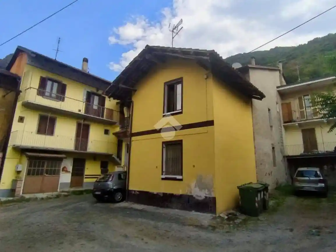 Casa indipendente in vendita a Chiusa di San Michele