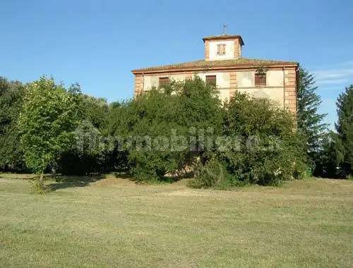 Rustico - Casale in vendita a Forlimpopoli