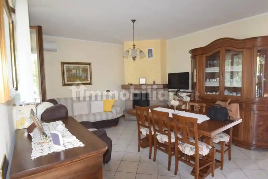 Villa in vendita a San Giorgio Piacentino