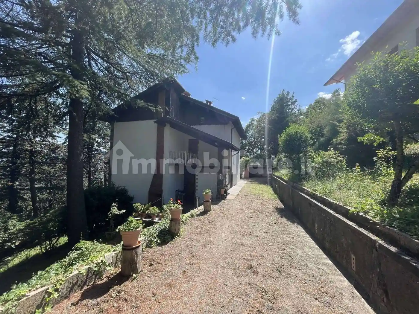 Villa in vendita a Bardi