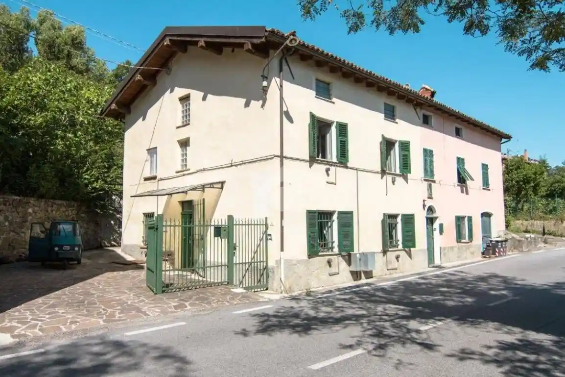 Appartamento in affitto a Carrosio