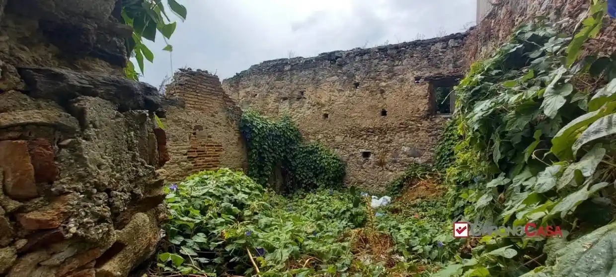 Rustico - Casale in vendita a Messina