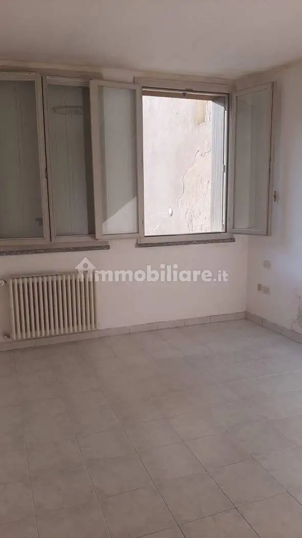 Quadrilocale via Alessandro Volta, Centro, Santa Maria Hoè - foto 4