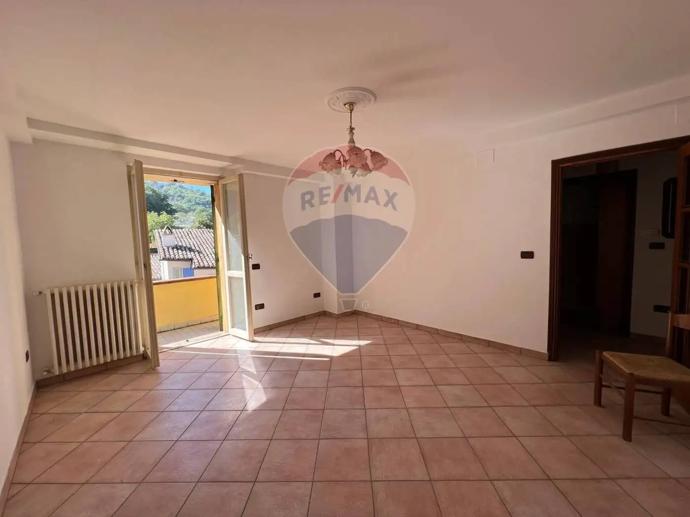 Casa indipendente in vendita a Foligno