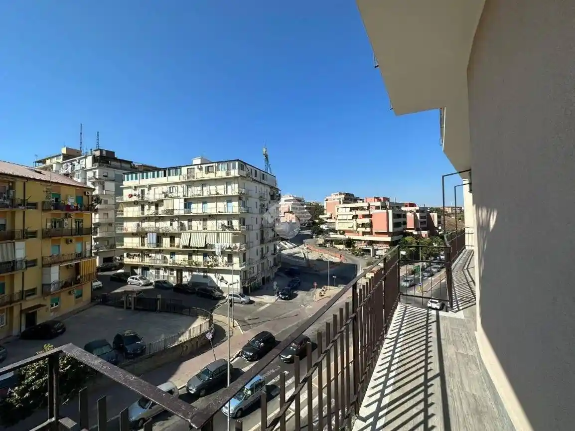 Quadrilocale via Matteotti 10, Centro, Crotone - foto 3