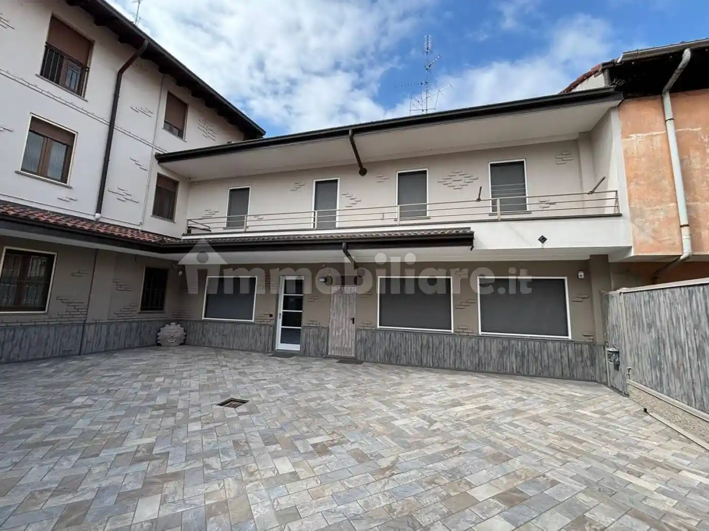 Appartamento in affitto a Romentino