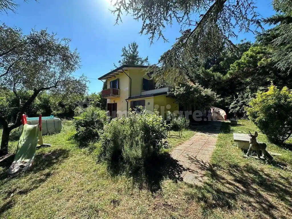 Villa in vendita a Fosdinovo