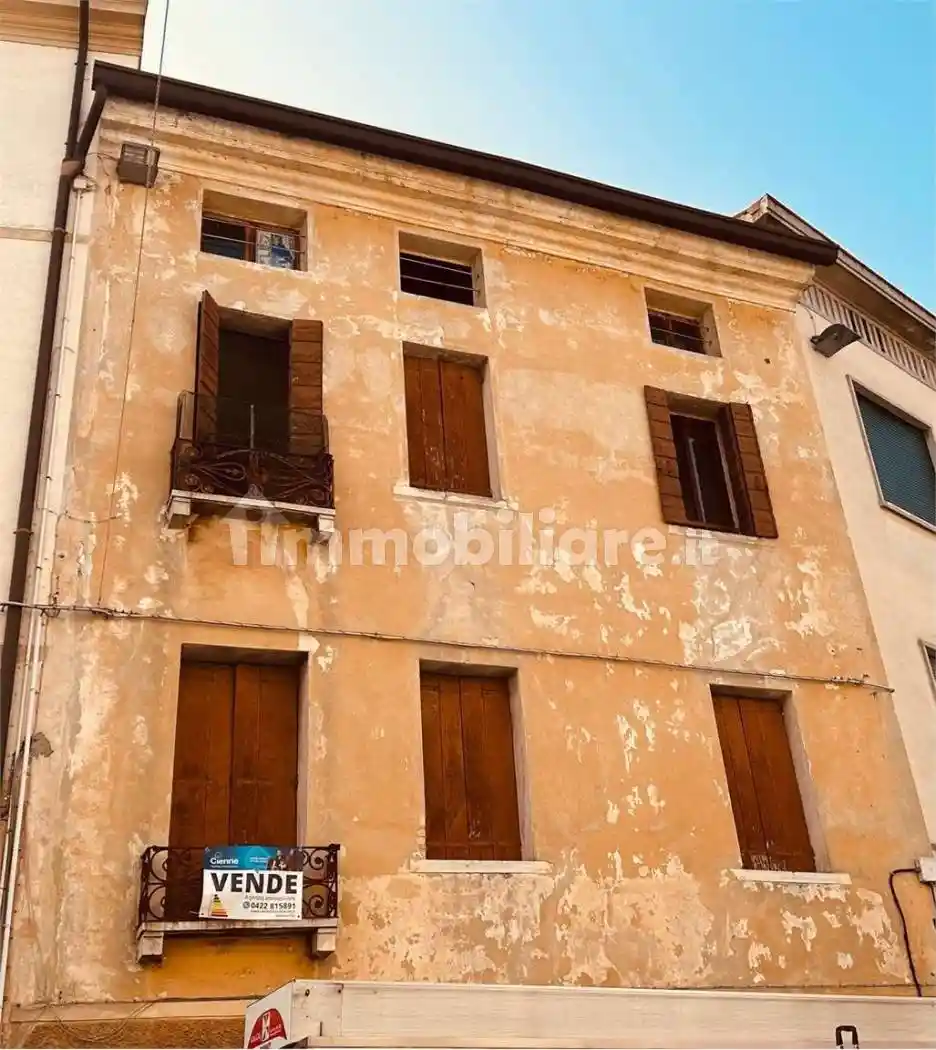Palazzo - Edificio in vendita a Motta di Livenza