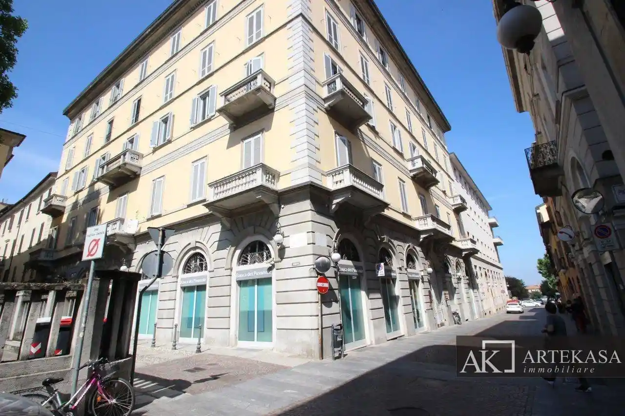 Appartamento in affitto a Novara