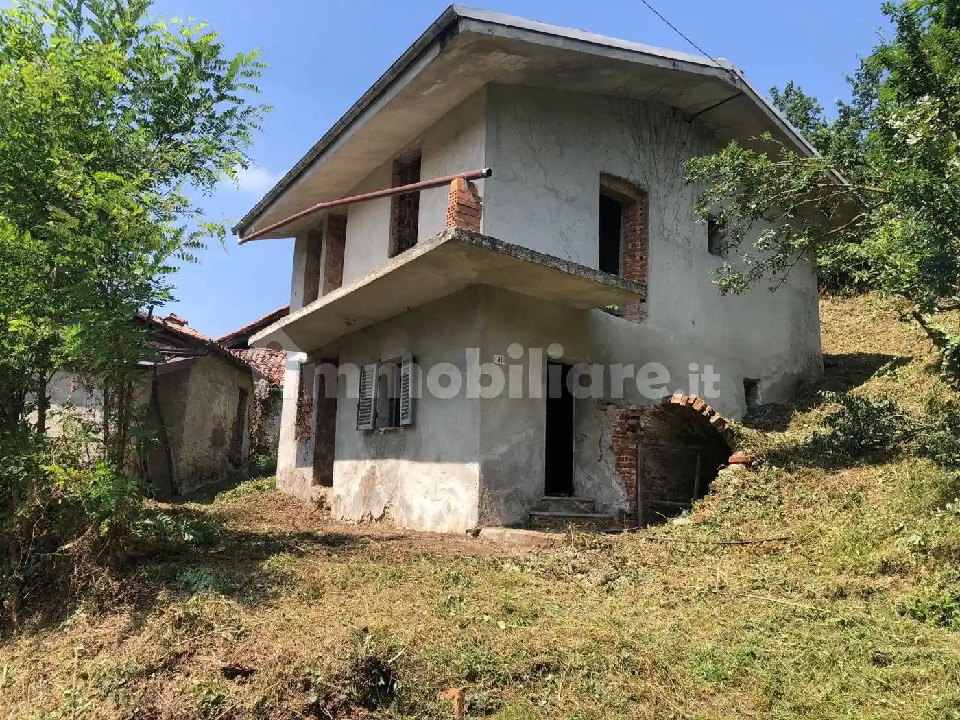 Rustico - Casale in vendita a Monastero di Vasco