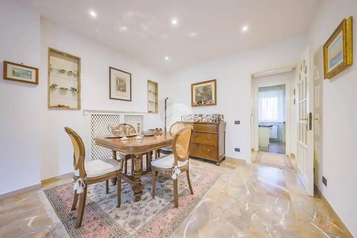 Quadrilocale via Erode Attico 14, Quarto Miglio, Roma - foto 2