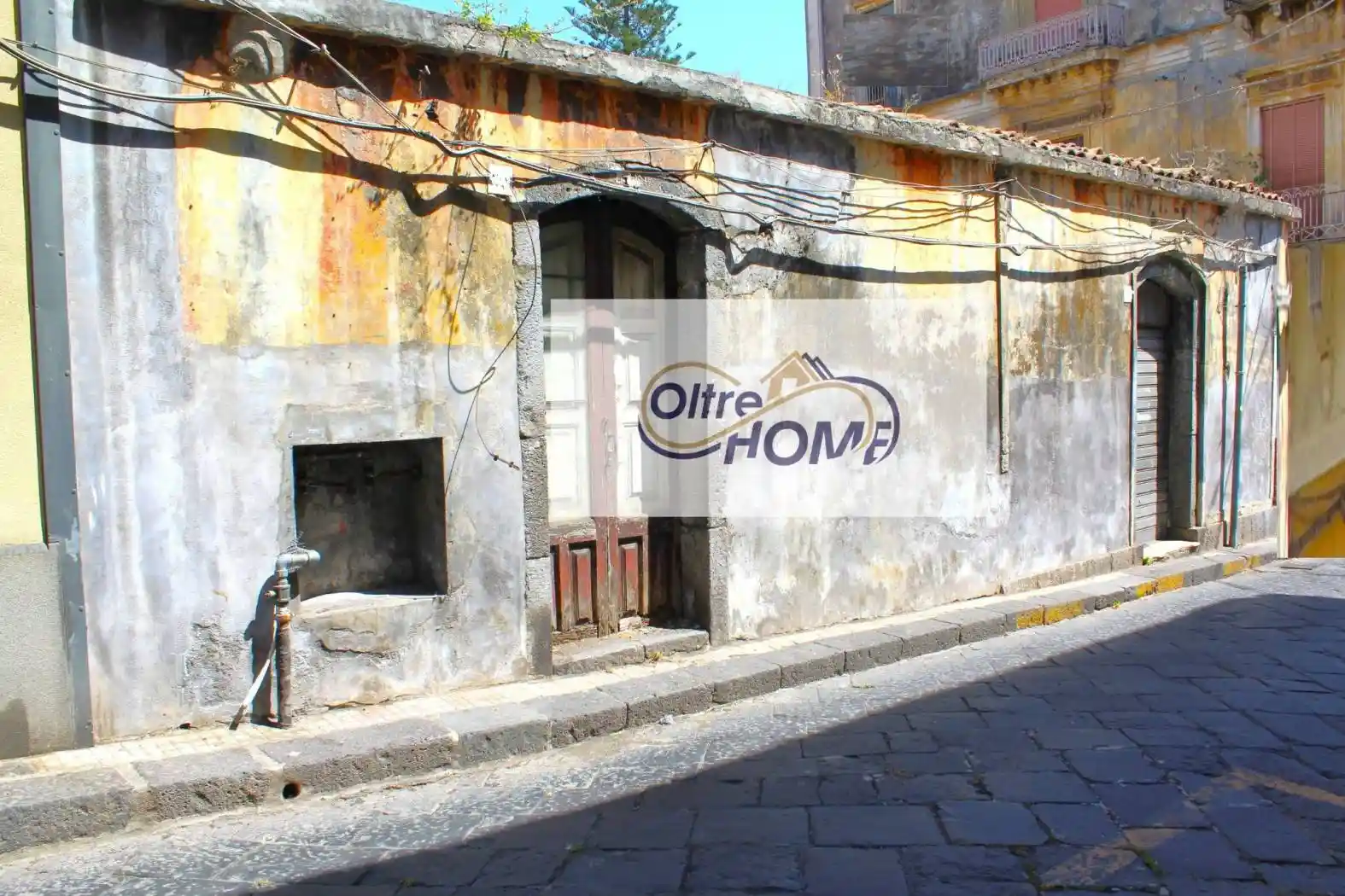 Palazzo - Edificio in vendita a Giarre