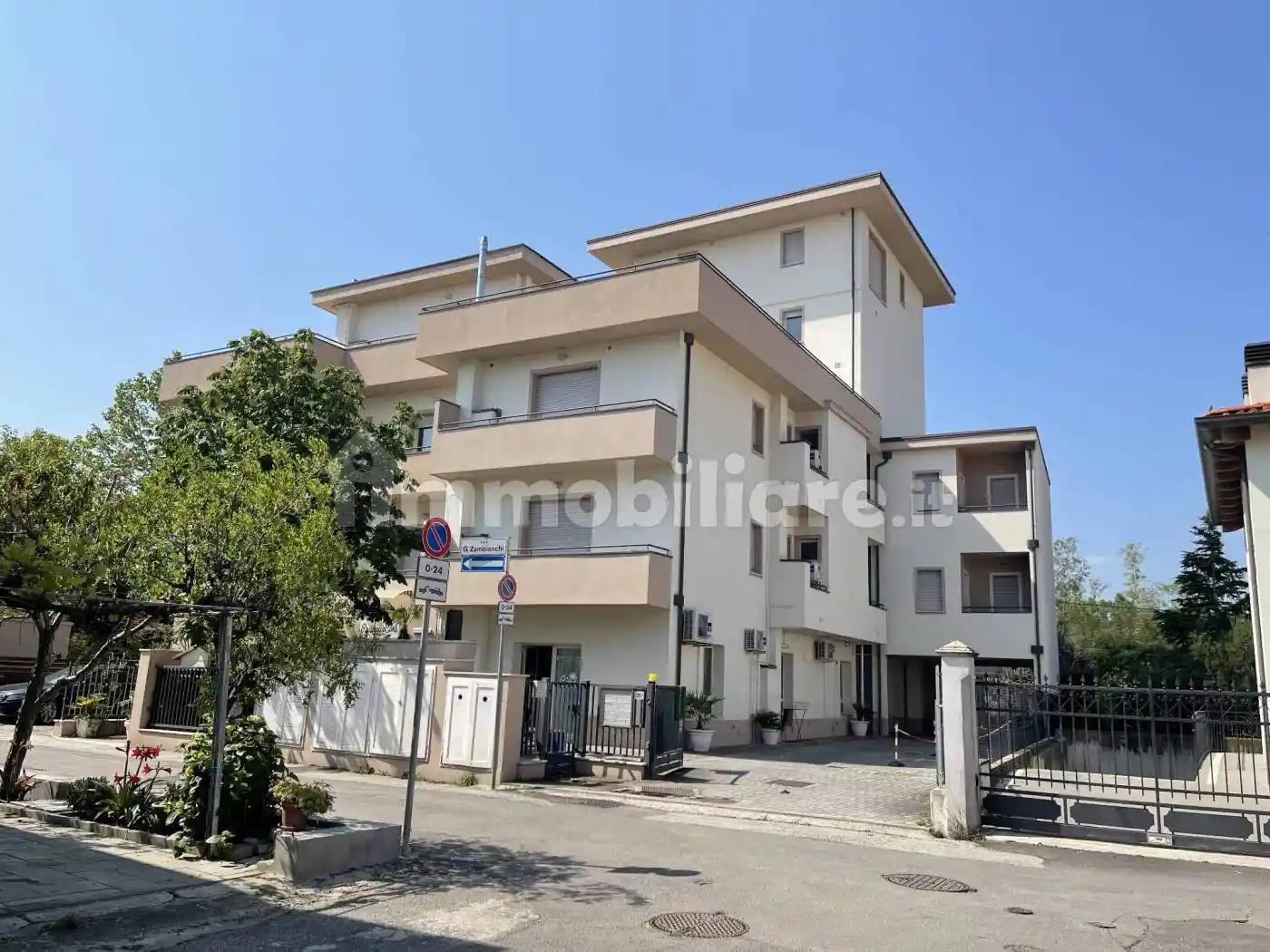 Monolocale viale Giovanni Zambianchi 20, Viserbella, Rimini - foto 4