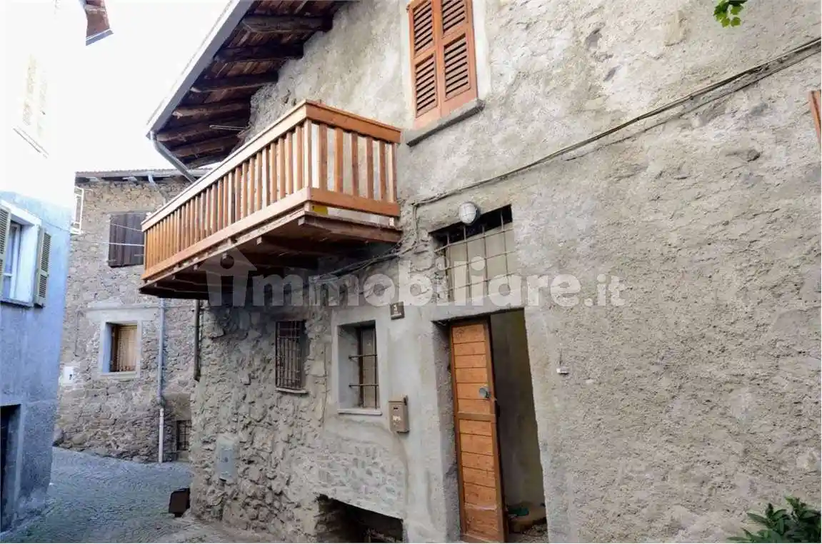 Casa indipendente in vendita a Sellero