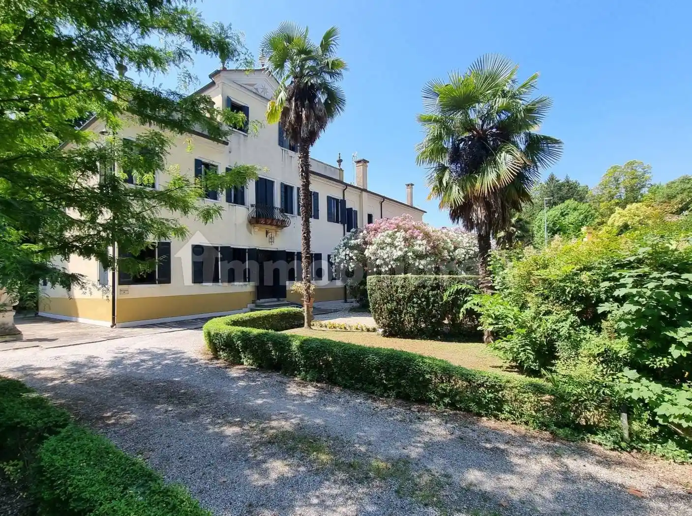 Palazzo - Edificio in vendita a Dolo